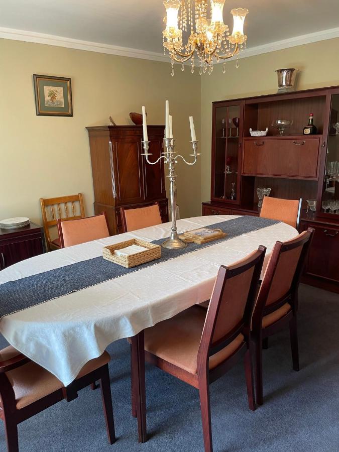 Cotswolds Luxury House In Central Bourton Large Sleeps 2-11. Pet Friendly. Exteriör bild