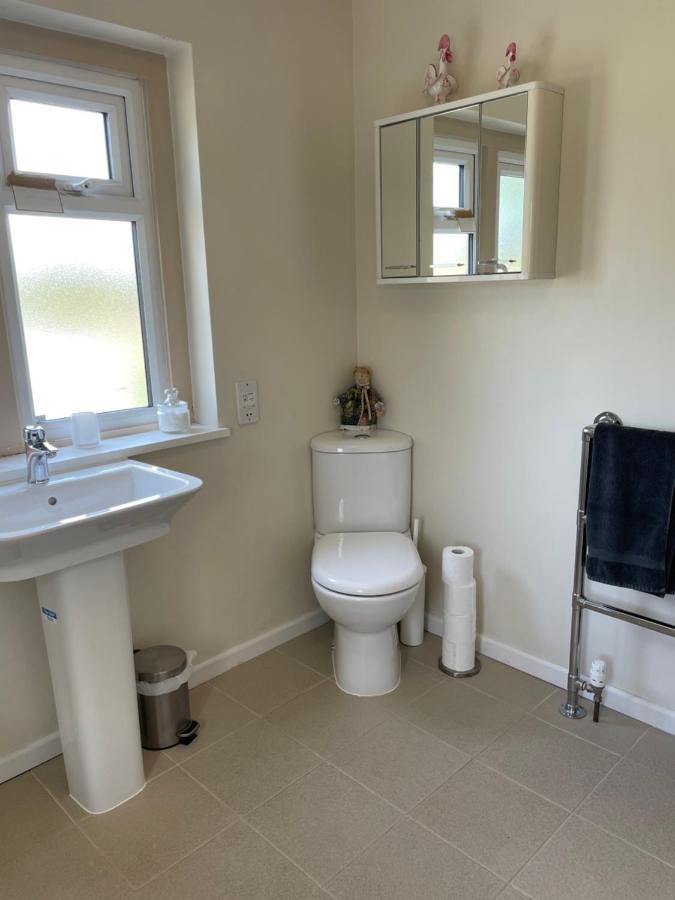 Cotswolds Luxury House In Central Bourton Large Sleeps 2-11. Pet Friendly. Exteriör bild