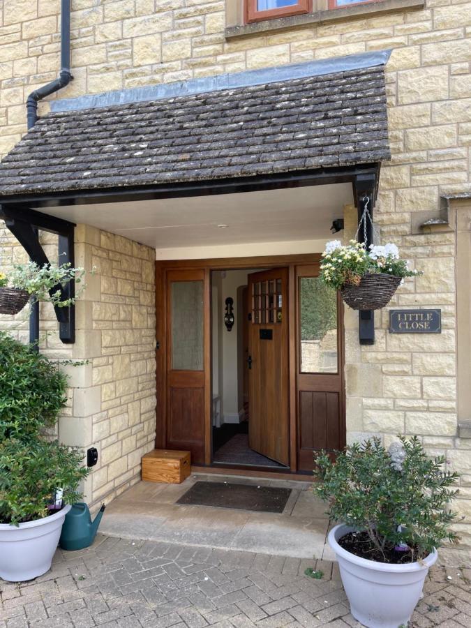 Cotswolds Luxury House In Central Bourton Large Sleeps 2-11. Pet Friendly. Exteriör bild