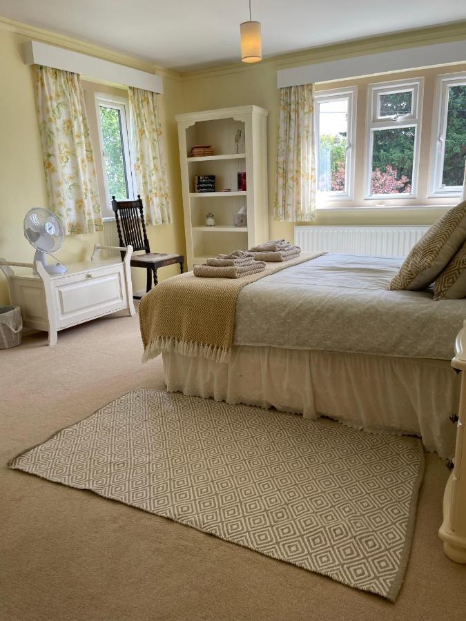 Cotswolds Luxury House In Central Bourton Large Sleeps 2-11. Pet Friendly. Exteriör bild